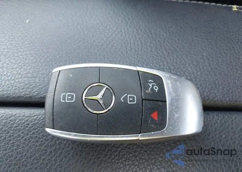 2019 Mercedes-Benz C 300 from USA, damaged, VIN 55SWF8DB5KU320503